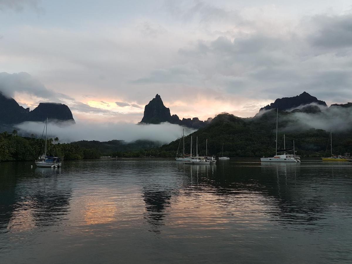 2 Nuits Insolites & 1 Excursion Voile A Bord Du Voilier Mori Ora Moorea Zewnętrze zdjęcie